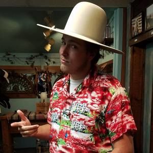 Meet your Posher, Dan